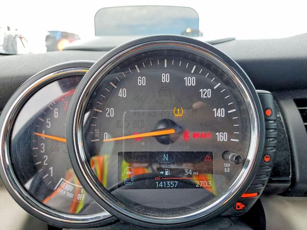 2014 MINI COOPER