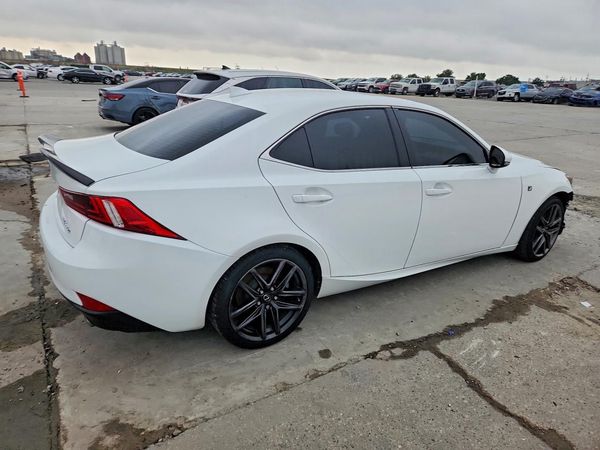 2016 LEXUS IS