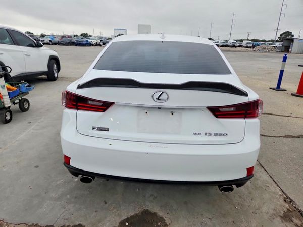 2016 LEXUS IS
