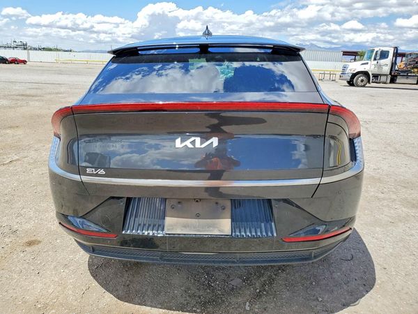 2022 KIA EV6