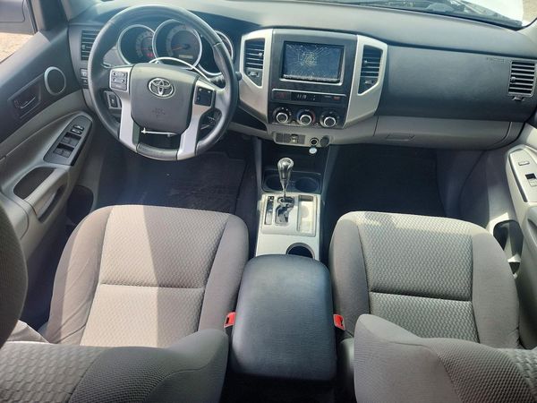 2012 TOYOTA TACOMA