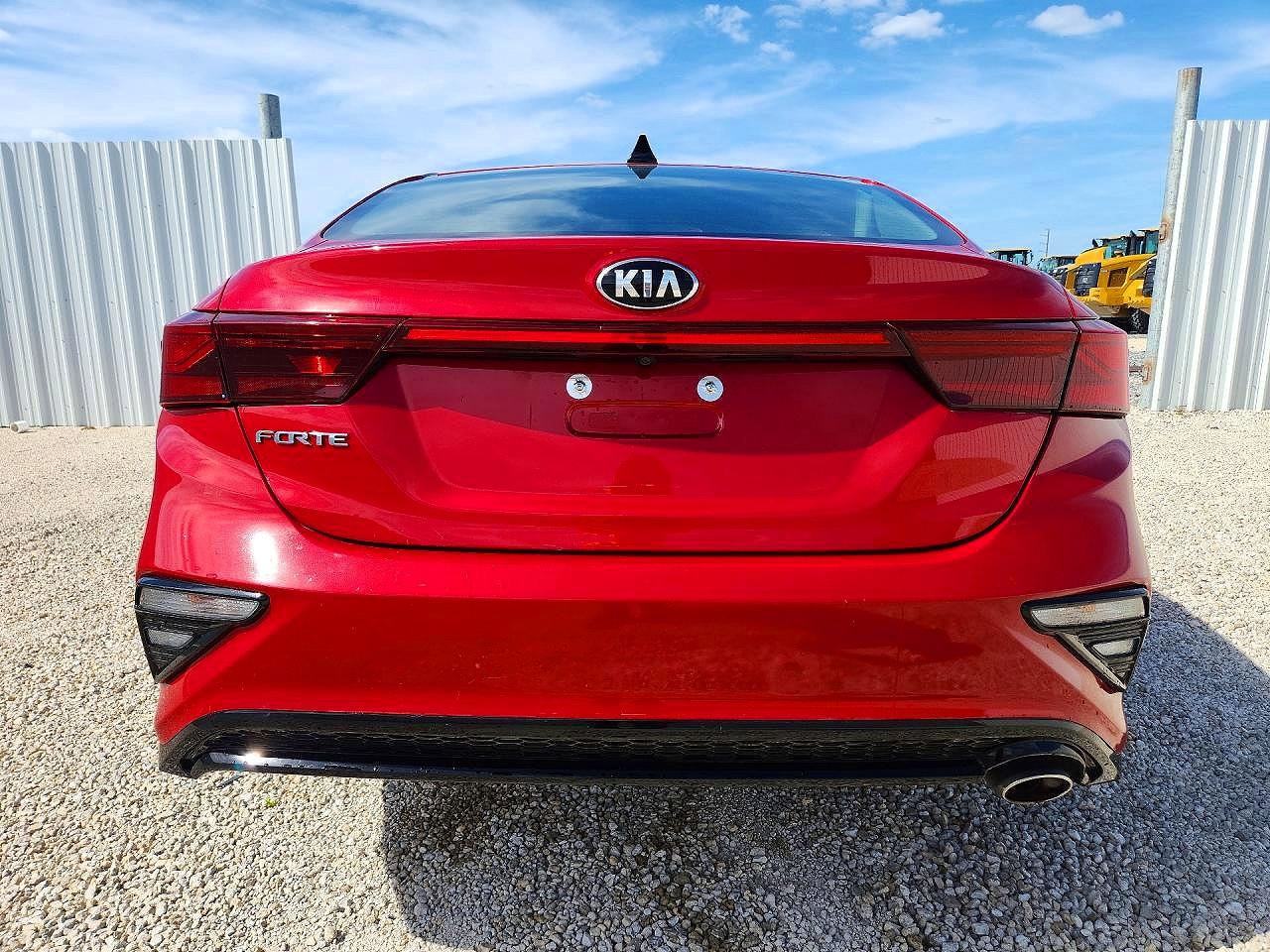 2021 KIA FORTE FE, LXS