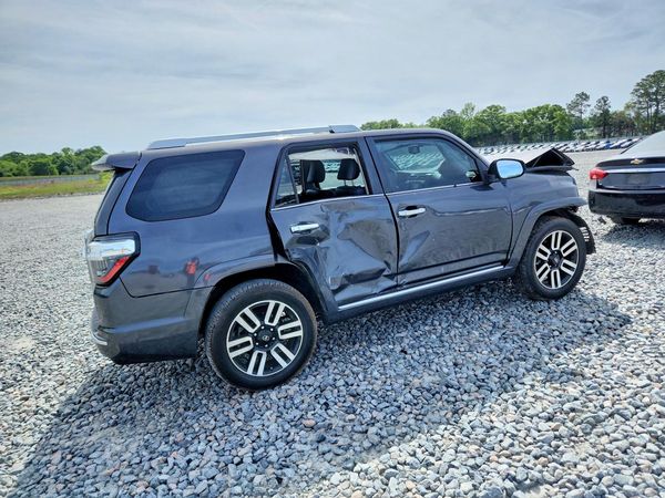 2018 TOYOTA 4RUNNER Ltd/SR5/SR5 Premium