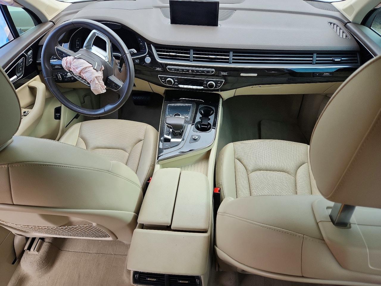 2019 AUDI Q7 quattro Prestige