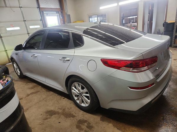 2019 KIA OPTIMA LX, S