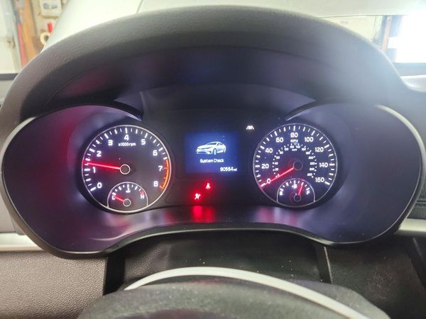 2019 KIA OPTIMA LX, S