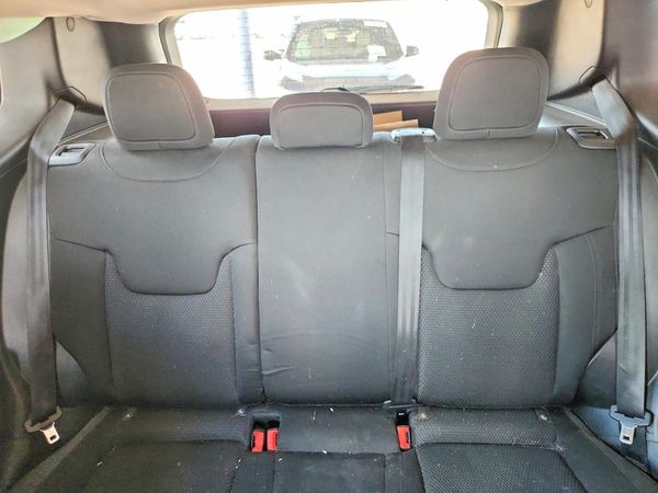 2020 JEEP RENEGADE Latitude, Longitude
