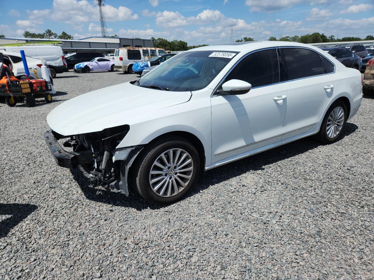 2017 VOLKSWAGEN PASSAT