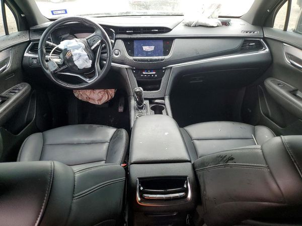 2021 CADILLAC XT6 Luxury