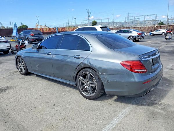 2017 MERCEDES-BENZ E E300