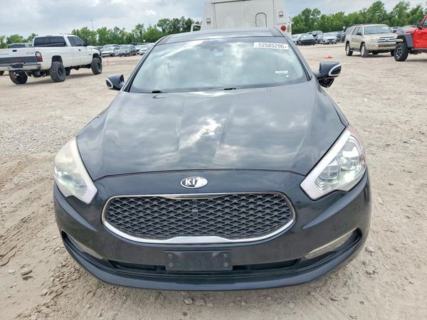 2015 KIA K900