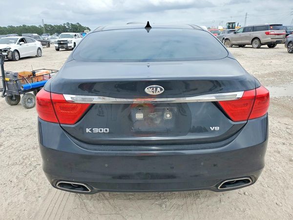 2015 KIA K900
