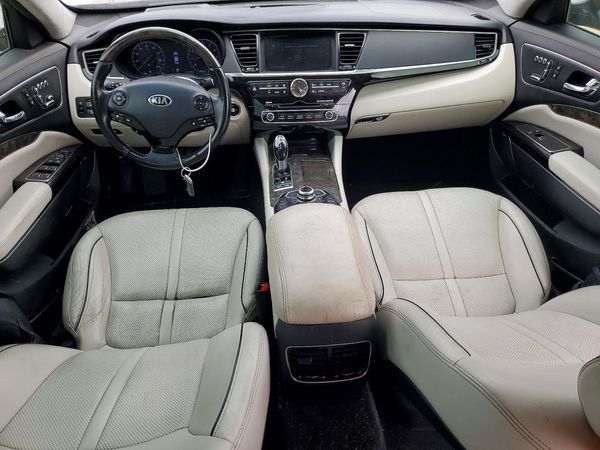 2015 KIA K900