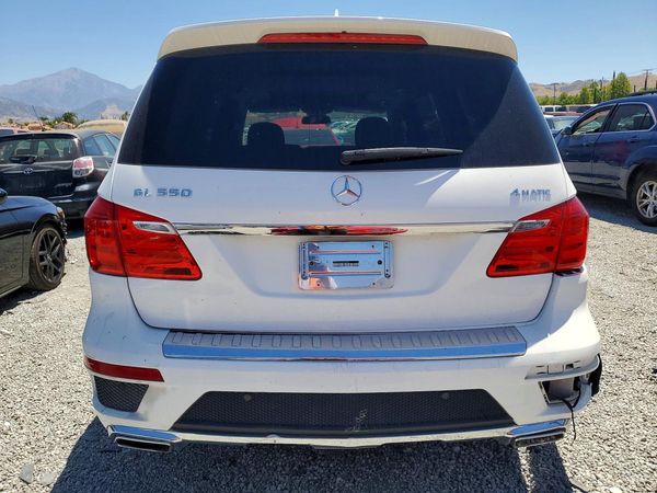 2014 MERCEDES-BENZ GL GL 550 4MATIC