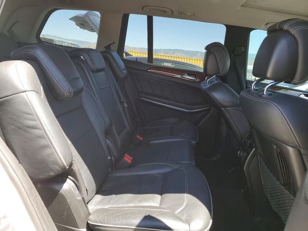 2014 MERCEDES-BENZ GL GL 550 4MATIC