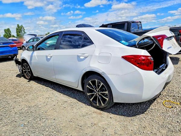 2017 TOYOTA COROLLA