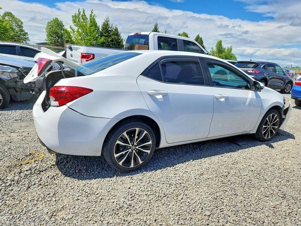 2017 TOYOTA COROLLA