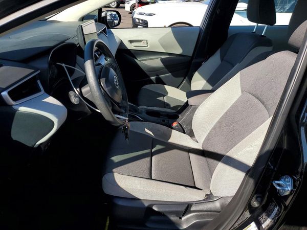 2025 TOYOTA COROLLA