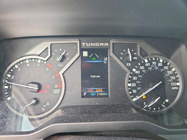 2025 TOYOTA TUNDRA