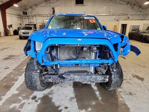2021 TOYOTA TACOMA SR5