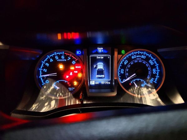 2021 TOYOTA TACOMA SR5