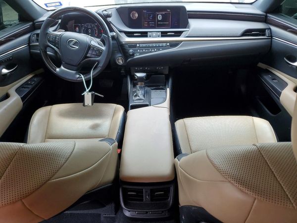 2019 LEXUS ES 350