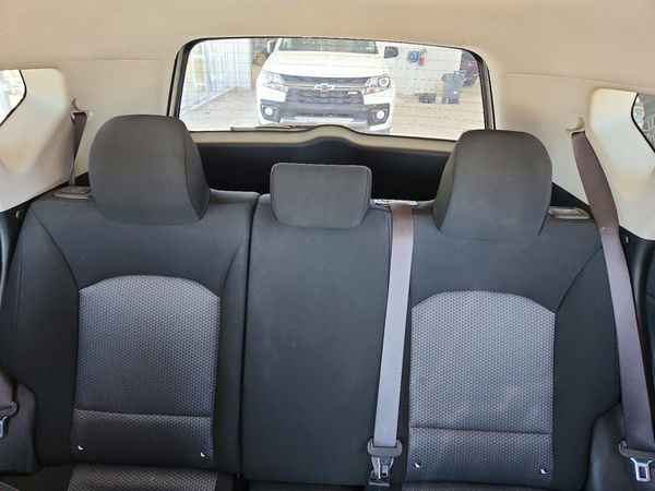 2023 KIA SOUL LX, S