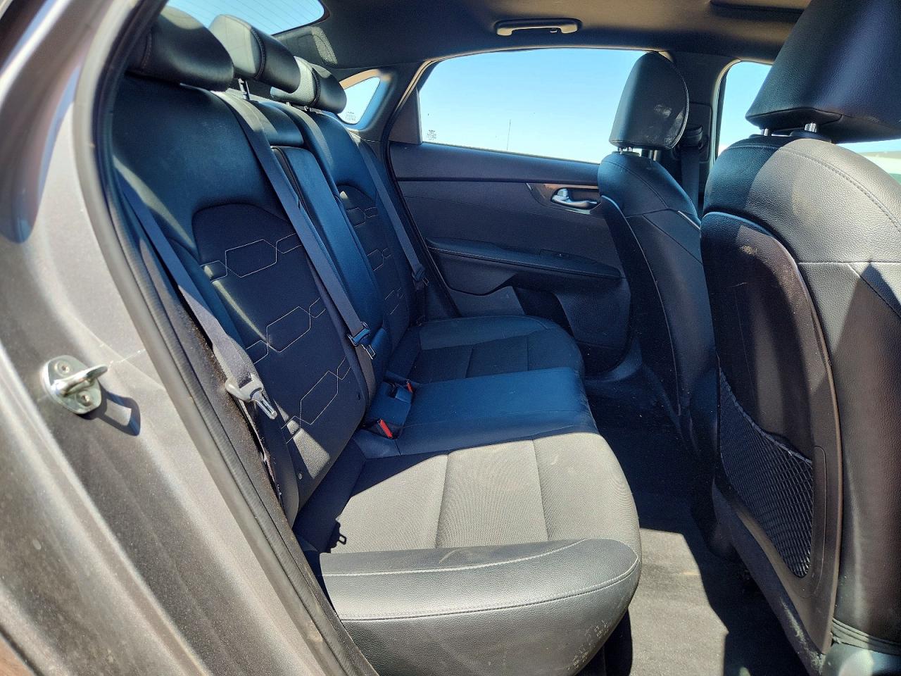 2022 KIA FORTE GT Line