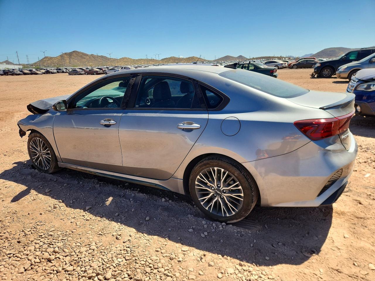 2022 KIA FORTE GT Line