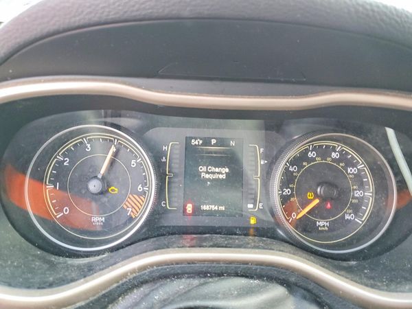 2015 JEEP CHEROKEE LATITUDE FWD