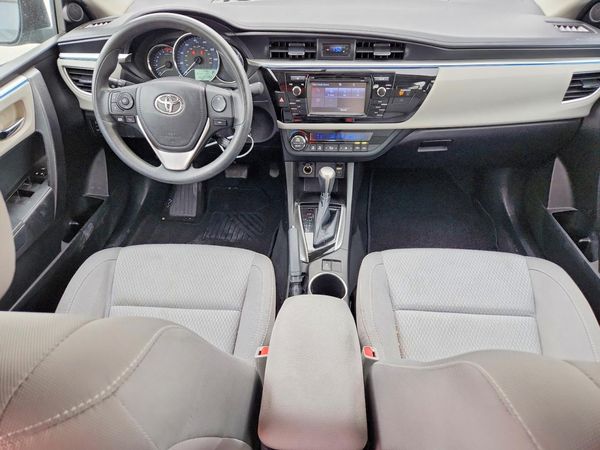 2016 TOYOTA COROLLA