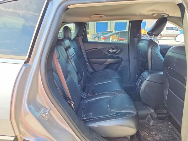 2019 JEEP CHEROKEE LIMITED 4X4