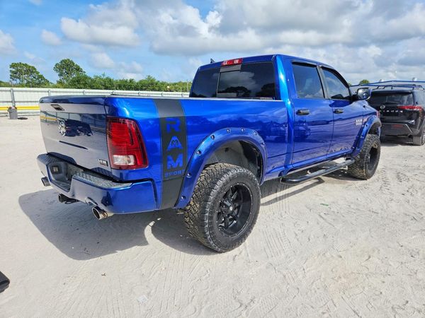 2016 RAM 1500 Sport