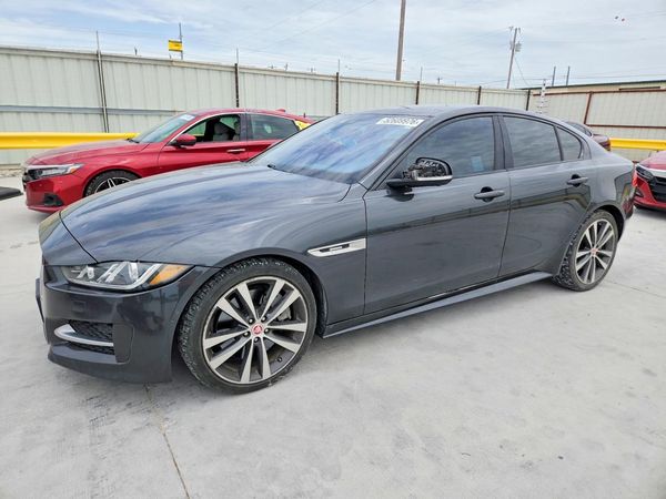 2017 JAGUAR XE