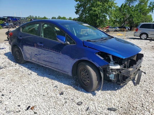 2017 KIA FORTE LX Base