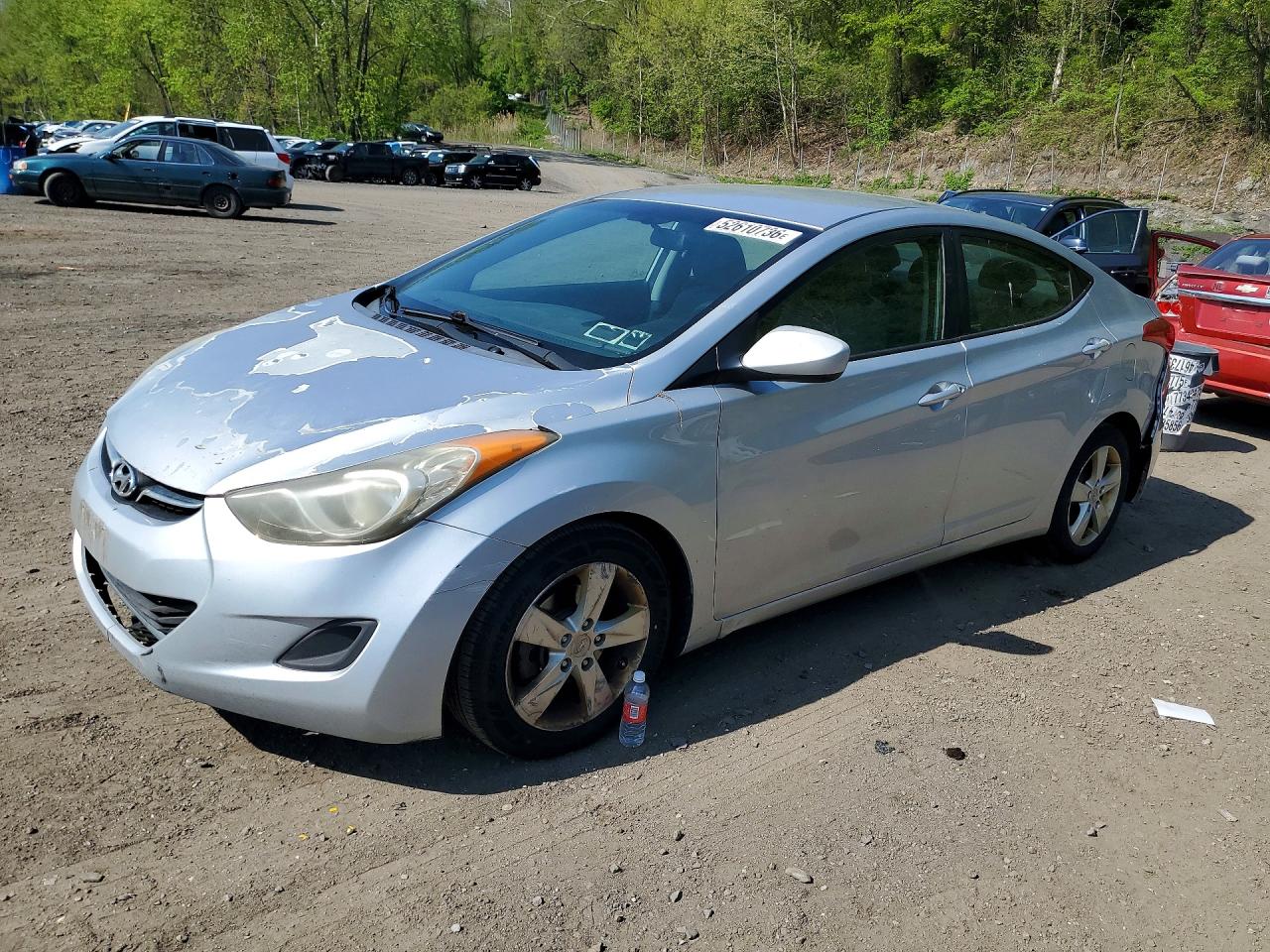 2013 HYUNDAI ELANTRA