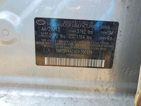 2013 HYUNDAI ELANTRA