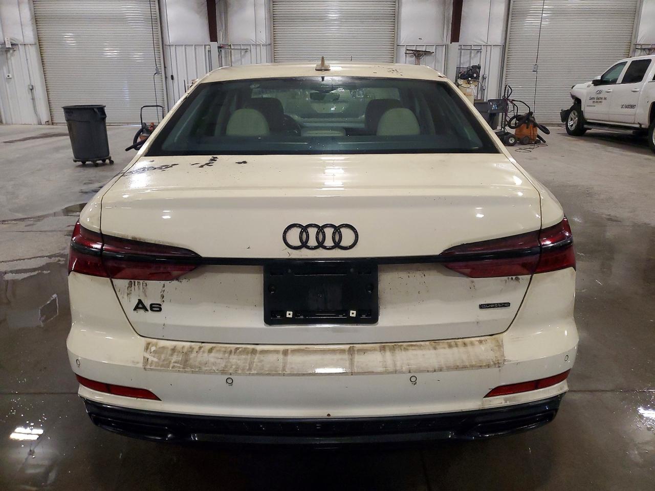 2022 AUDI A6 quattro Premium Plus