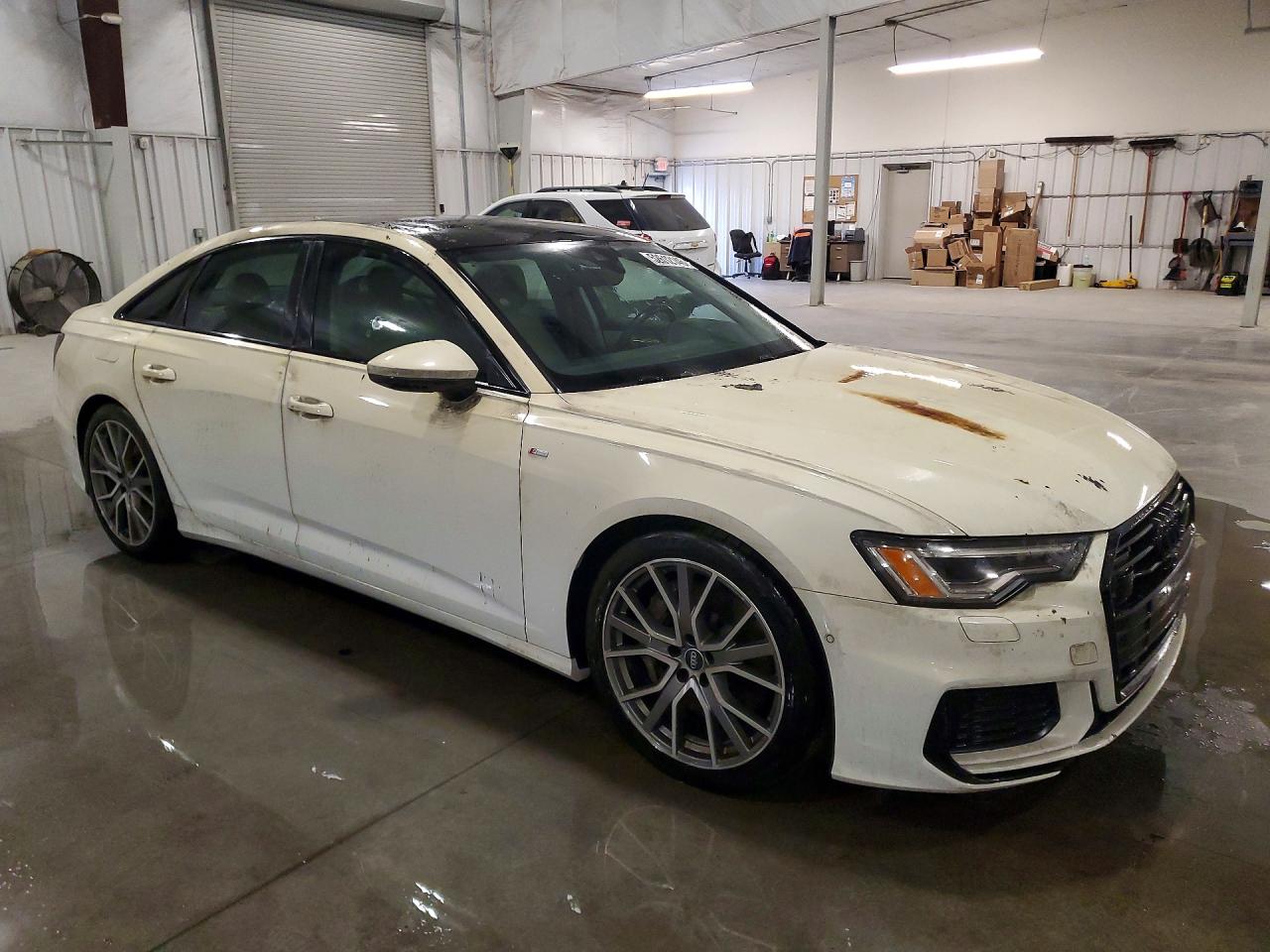 2022 AUDI A6 quattro Premium Plus