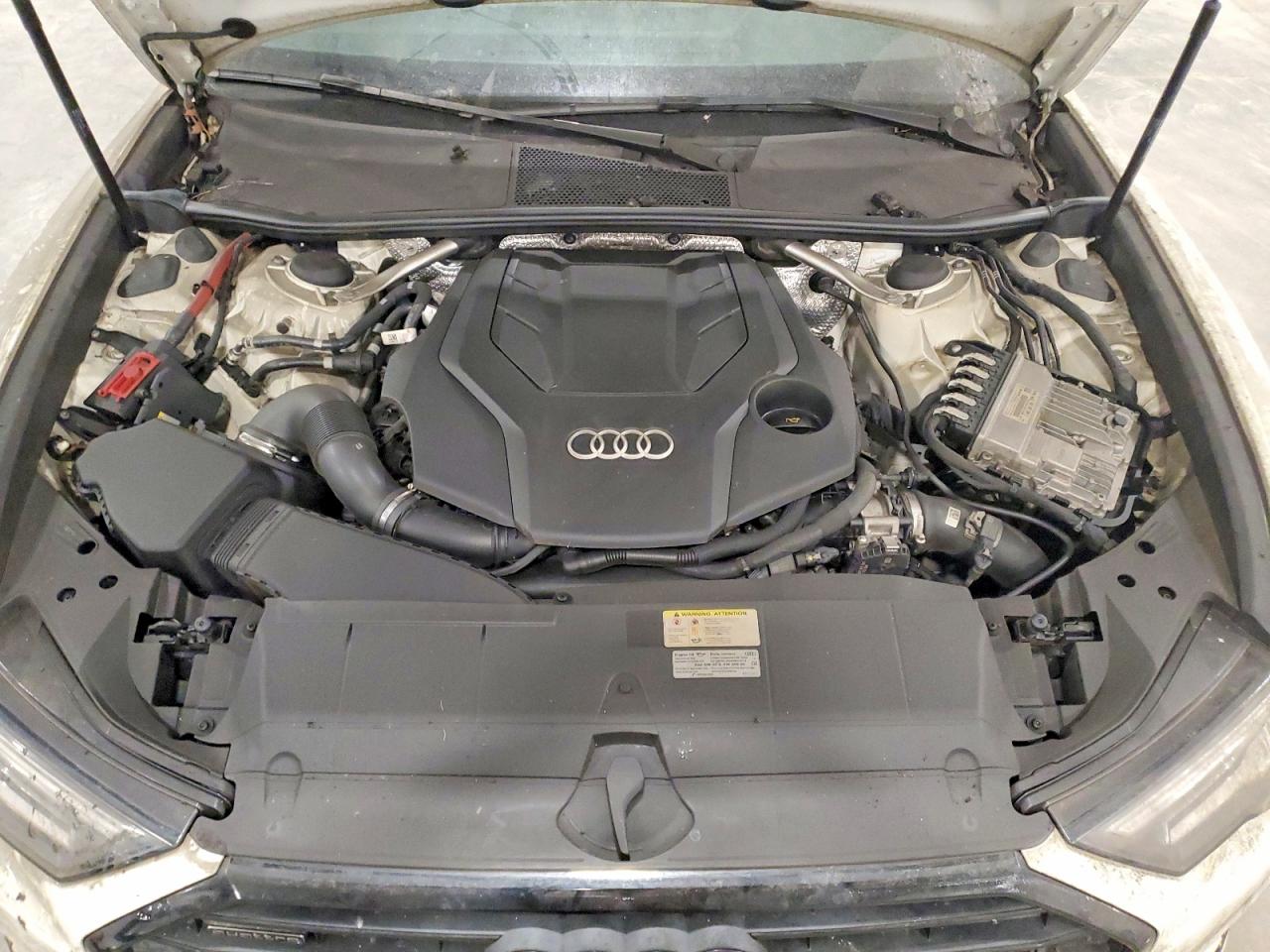 2022 AUDI A6 quattro Premium Plus