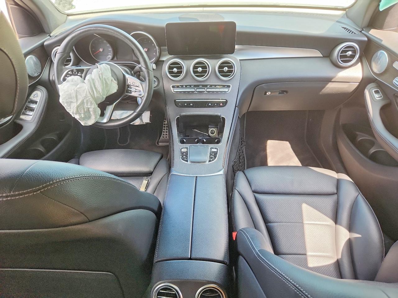 2020 MERCEDES-BENZ GLC GLC300-4M