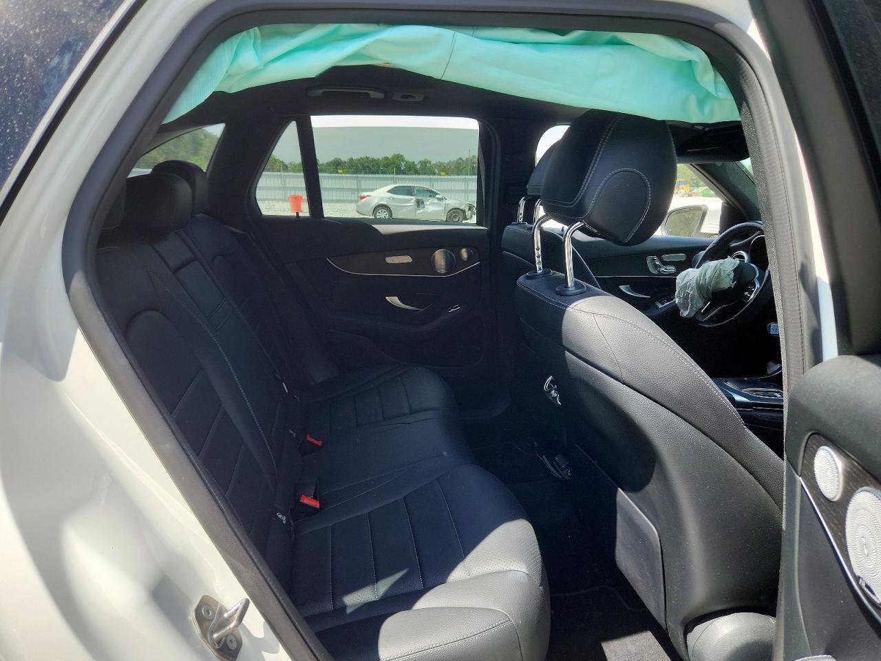2020 MERCEDES-BENZ GLC GLC300-4M