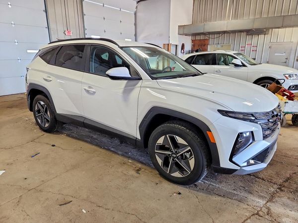 2026 HYUNDAI TUCSON SEL, SEL Plus