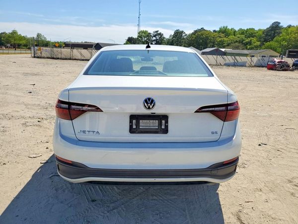 2022 VOLKSWAGEN JETTA SE w/ Sunroof