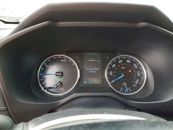 2021 TOYOTA RAV4 LE HV