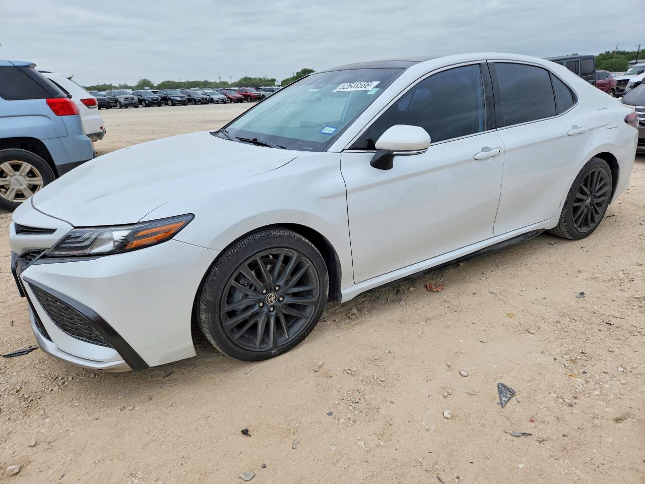 2021 TOYOTA CAMRY