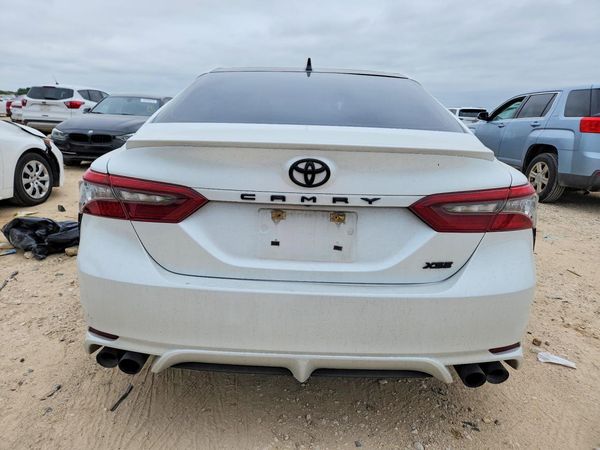 2021 TOYOTA CAMRY