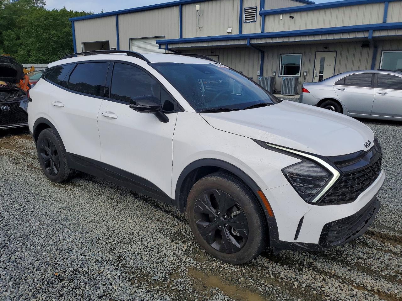 2025 KIA SPORTAGE X-LINE
