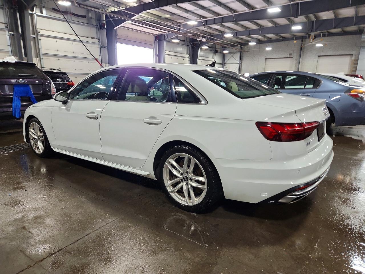 2022 AUDI A4