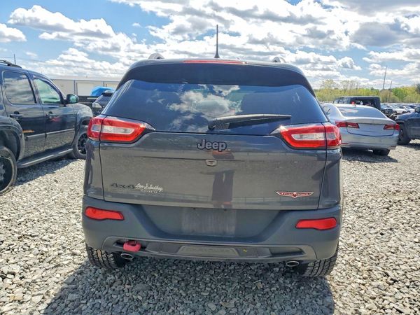 2016 JEEP CHEROKEE TRAILHAWK 4X4